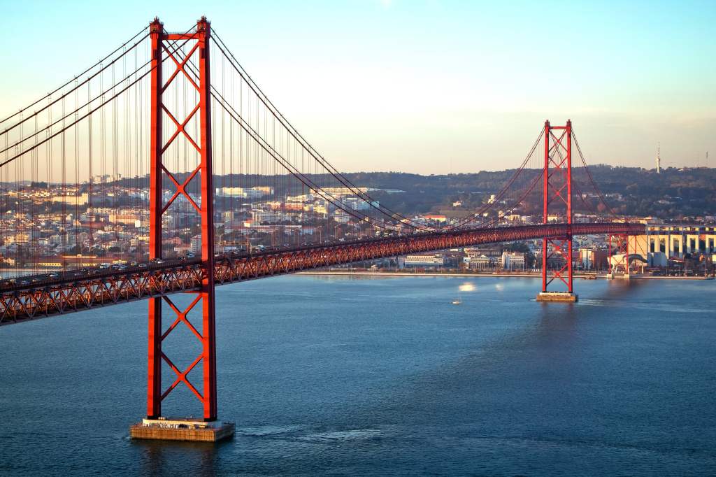 the 25 abril bridge over the tagus river